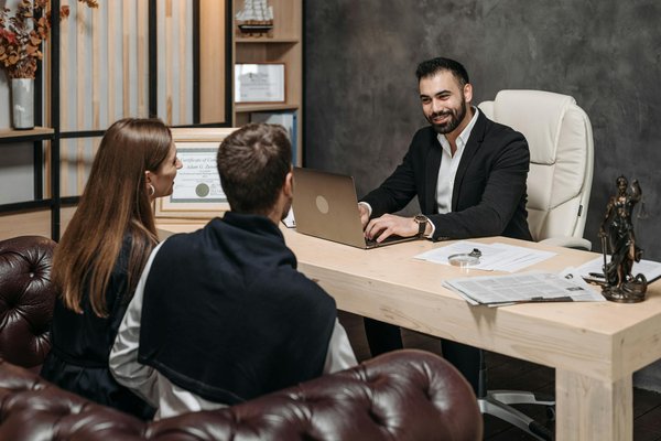 Le Pouvoir d'un Coach en Art de la Négociation : Maîtriser les Techniques de Discussion